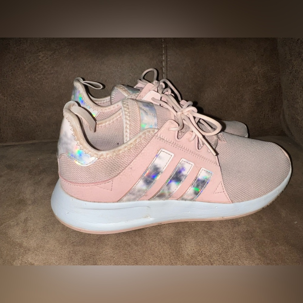 Adidas Sneakers, men’s 7, women’s 9